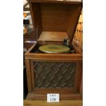 Edison B-19 chalet table top diamond disc phonograph 1919-1923 and to include a box of 14 Edison
