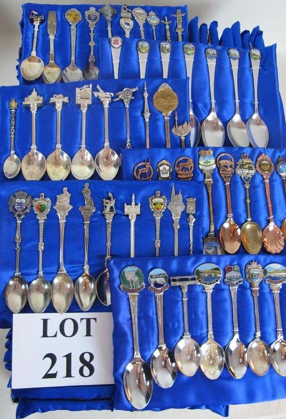 Approximately 200 souvenir spoons est: £30-£50 (F floor)