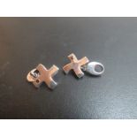 A pair of modern 925 stamped cuff links inset with black diamond est: £30-£50