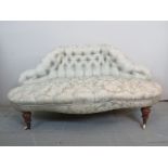 An elegant Victorian mahogany framed settee,