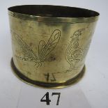 Trench Art - A WWI 17 cm diameter shell engraved with various birds and insects est: £20-£40