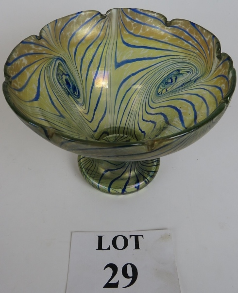 Fine quality Art Nouveau Loetz glass dis