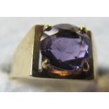 A 9ct gold amethyst set ring, (size L) e