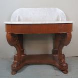 A pretty Victorian mahogany marble toppe