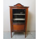 An Edwardian inlaid and banded mahogany