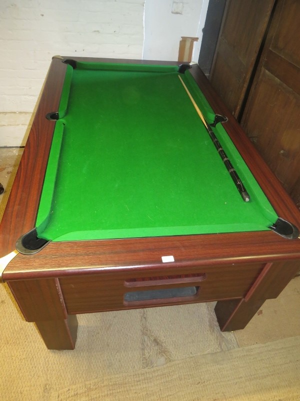 An excellent quality contemporary pool table complete with two cues and balls and in very good