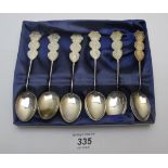 A set of 6 Chinese teaspoons decorated w