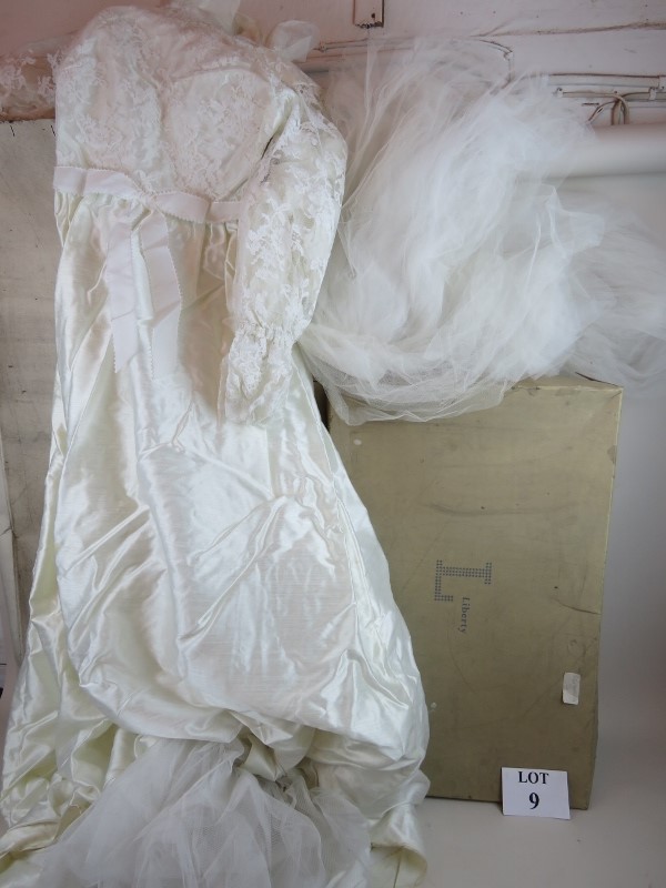 A 1960's Liberty's wedding dress and vei