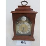 A nice quality 20th century bracket clock in the Georgian-style,