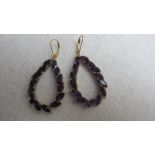 14 carats amethyst earrings, all marquis