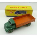 DINKY TOYS NO. 418 COMET WAGON with hinged tailboard, ovb