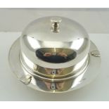 AN ART DECO DESIGN SILVER PLATED MUFFIN DISH with domed cover and liner