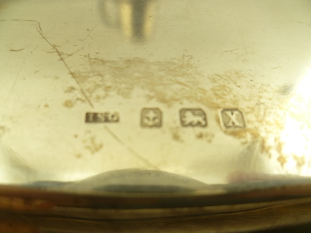 A SILVER SERVING TRAY having shaped edge and engine turned lines to sole, central engraved "D" - Image 4 of 6