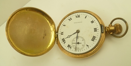 TWO AMERICAN WALTHAM GOLD-PLATED HUNTER POCKET WATCHES and two others of open face design (4) - Image 3 of 5