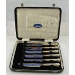 HARRISON BROTHERS A SET OF SIX SILVER HANDLED TEA KNIVES, Queens pattern, each having stainless