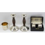 A SELECTION OF SILVER ITEMS comprising; a pair of beaded wire napkin rings un-engraved and cased,