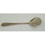 ALEXANDER CAMERON A SCOTTISH DUNDEE GEORGIAN SILVER SUGAR SPOON, having tapered and channelled bowl,