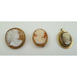 A 9CT GOLD MOUNTED CAMEO BROOCH, depicting the head of a young woman, 2.5cm, and TWO 9CT GOLD