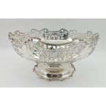 GLADWIN LIMITED A 20TH CENTURY SILVER FRUIT BOWL, pierced decorative rim, on platform foot,