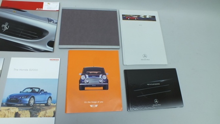 A COLLECTION OF RARE, SUPERCAR AND SPORTS CAR BROCHURES by the Galloway manufacturers including; - Image 2 of 3