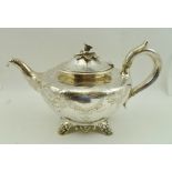 JOSEPH ANGELL AND JOHN ANGEL A LATE WILLIAM IV EARLY VICTORIAN DECORATIVE SILVER TEAPOT, having cast