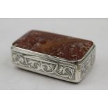 FREDERICK MARSON A VICTORIAN SILVER AND POLISHED STONE SNUFF BOX, having chased decoration,