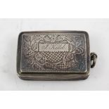 THOMAS & WILLIAM SIMPSON AN EARLY 19TH CENTURY SILVER VINAIGRETTE, having chased decoration,