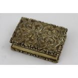 NATHANIEL MILLS A SILVER GILT VINAIGRETTE, having acanthus scroll decorated hinged cover, pierced