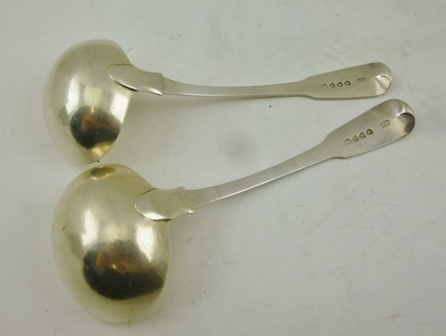 THOMAS WILKES BARKER A PAIR OF GEORGE III "FIDDLE" PATTERN SILVER SAUCE LADLES, London 1809, - Image 2 of 3