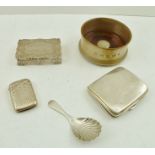 A COLLECTION OF FIVE HALLMARKED SILVER ITEMS comprising; a Victorian engraved snuff box, a scallop