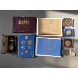 A collection of collectors and limited edition coins including silver 1981 wedding, silver proof