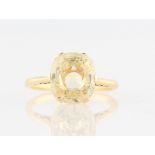 A yellow sapphire single stone ring, set with an oval cut yellow sapphire, measuring approx. 10x9mm,