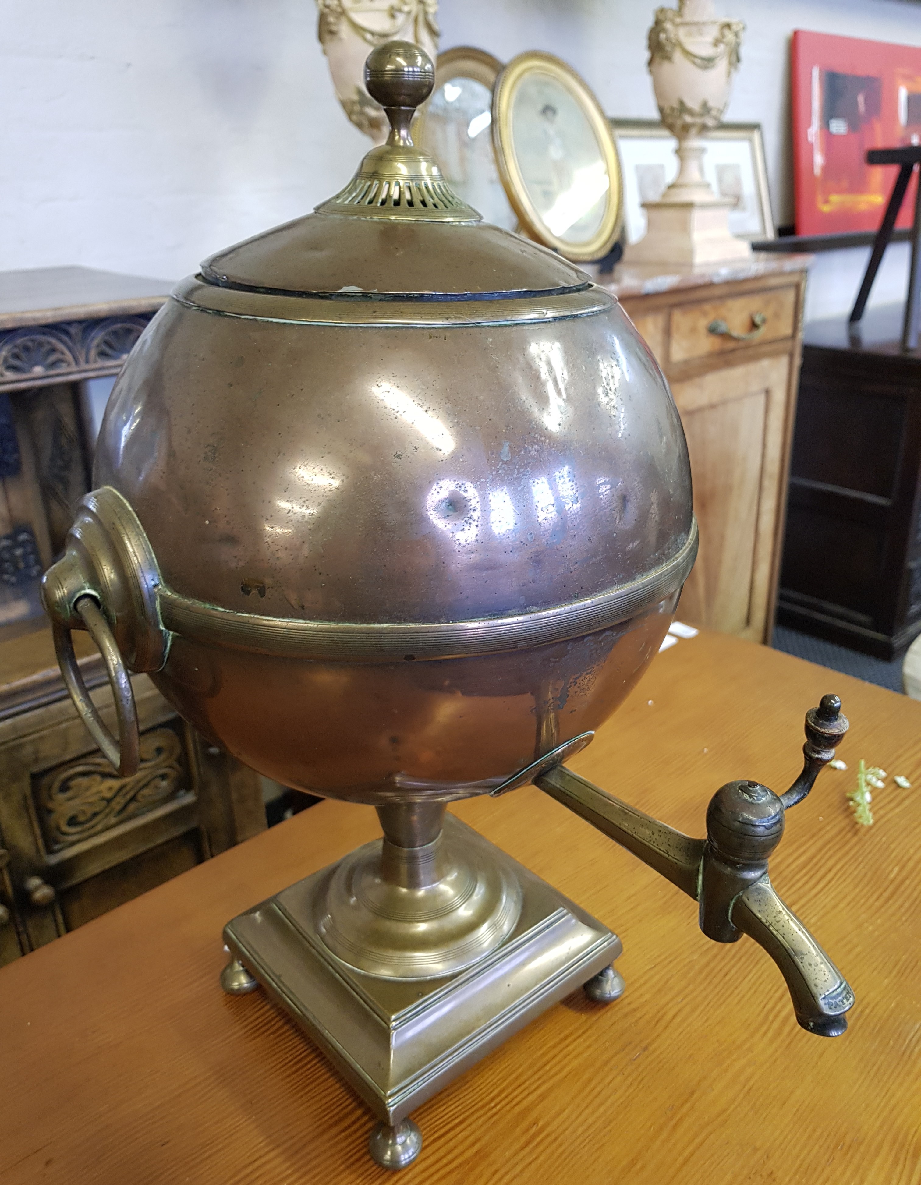 A brass and copper Samavar tea urn.