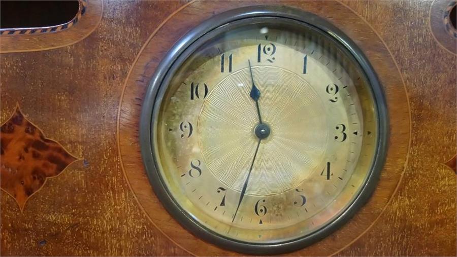 An Edwardian mahogany mantel clock - Image 2 of 2