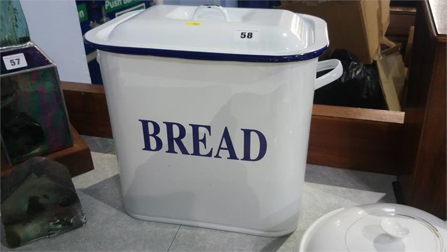 Enamel bread bin