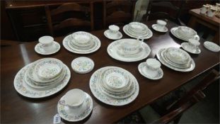 Royal Doulton 'Spring Glory' tea and dinner service