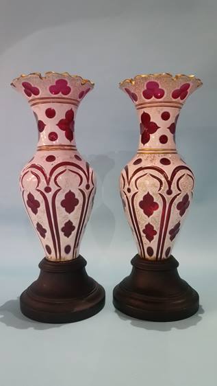 A pair of Bohemian flash cut vases. - Image 2 of 2