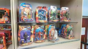 Large quantity of Dr Who figures