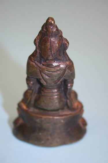 A small gilt bronze Chinese Deity. 8 cm high - Image 2 of 4