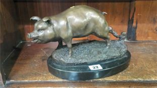 Bronze figure of a pig