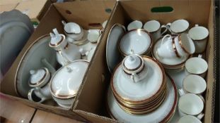 Royal Grafton 'Majestic' tea and dinner service