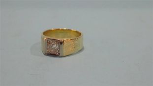 A Ladies 18ct yellow gold diamond ring, 3.00ct