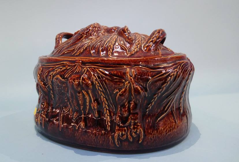 A Portmeirion brown glaze game dish - Image 3 of 5