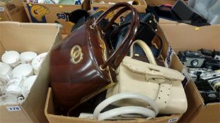 Quantity of vintage handbags