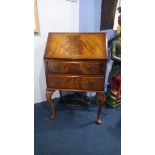 A mahogany bureau, 60cm wide