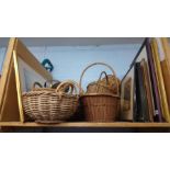 Various pictures and wicker baskets