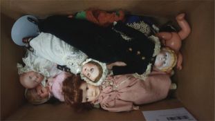 Quantity of dolls in one box