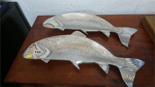 Two fish serving dishes