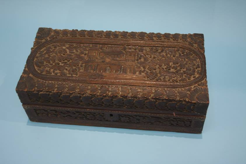 A carved wooden box, 30cm length - Image 2 of 5