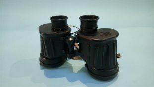 A pair of Carl Zeiss 7 x 508 field binoculars